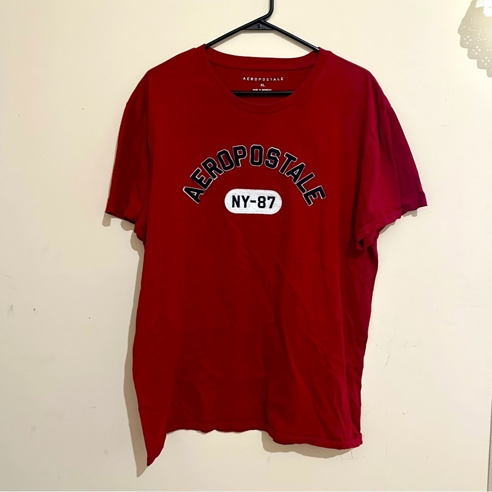 Aeropostale New York 87 XL Dark Red Graphic Logo Short Sleeve Shirt
